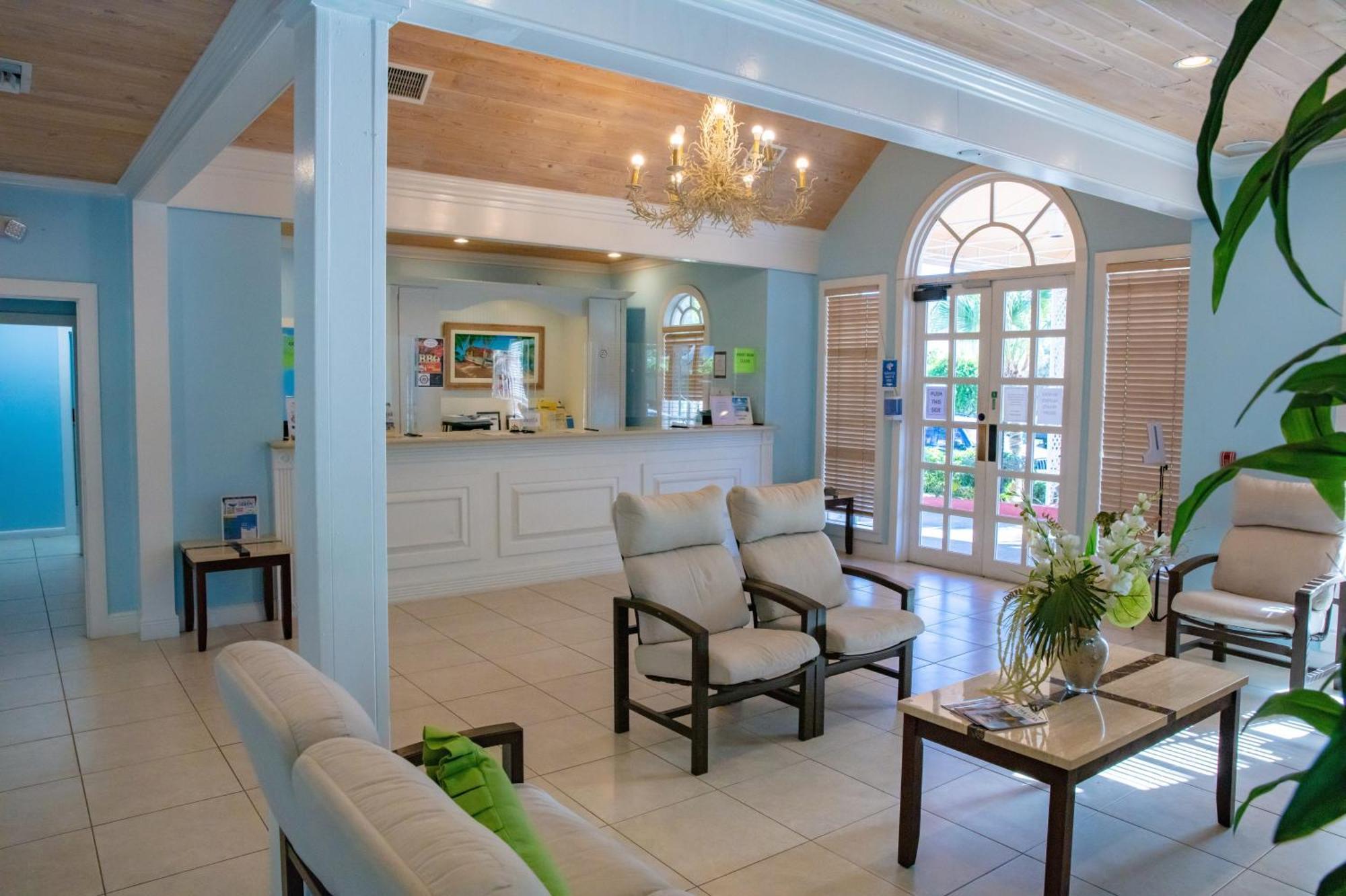 Paradise Island Beach Club Ocean View Villas Creek Village Екстериор снимка